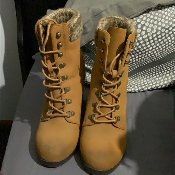 torrid snow boots